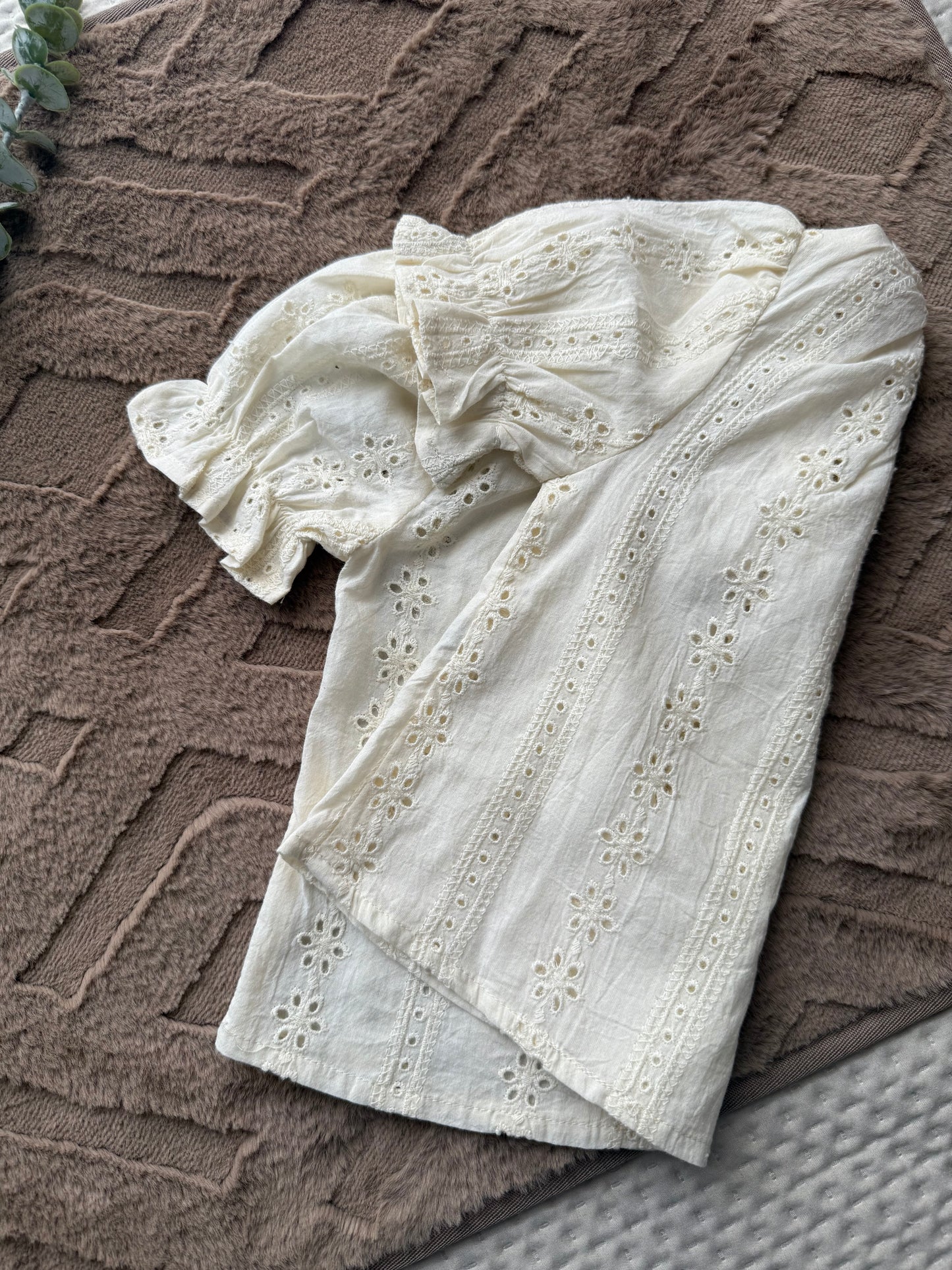 🤍 Remi Top – Cloud Cream