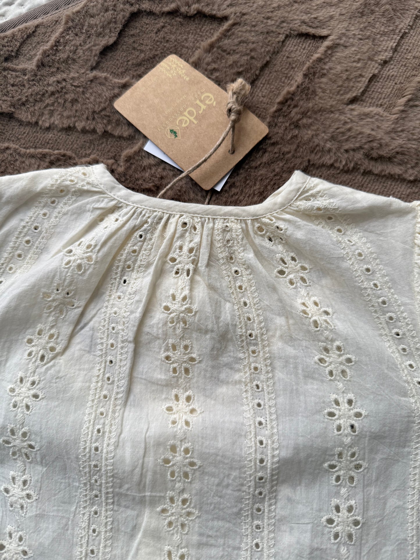 🤍 Remi Top – Cloud Cream