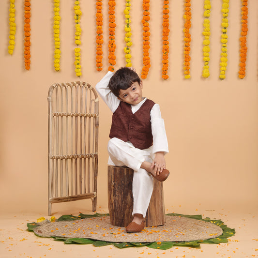 Boys white gold lurex twill festive kurta set – Erde India, ages 2–6