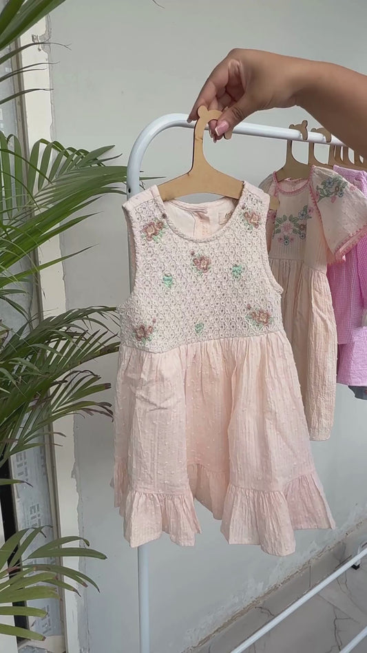 🍑 Esme Dress – Peaches & Petals